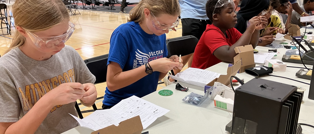 Students working on STEM project